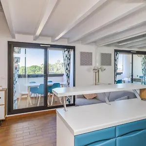 Duplex Flat With Seaview Loggia And Pool In Six-fours - Welkeys Six-Fours-les-Plages