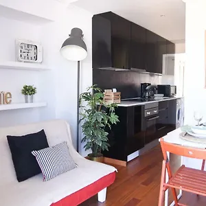 Portuguese Classic Flat - River Views From S Historic Heart Lisboa